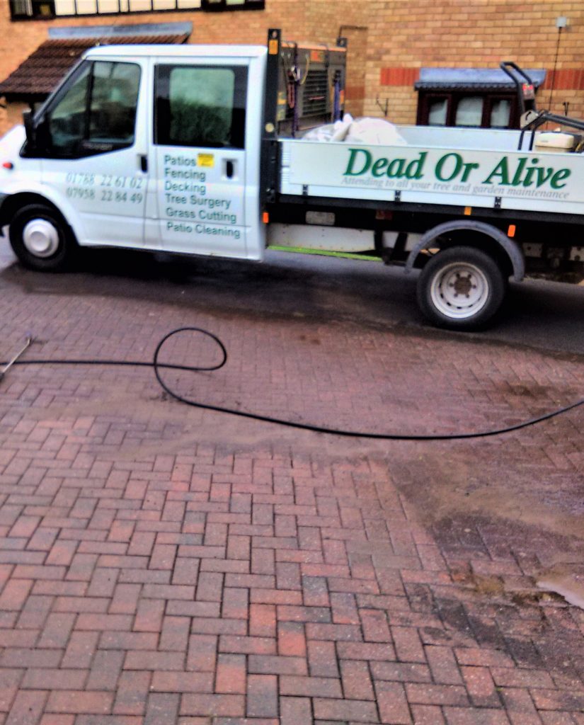 Patio Cleaning Rugby, Driveway Cleaning Rugby Dead or Alive